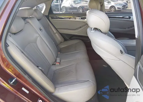 2015 Hyundai Genesis 3.8 z USA, uszkodzony, nr VIN KMHGN4JE5FU091975